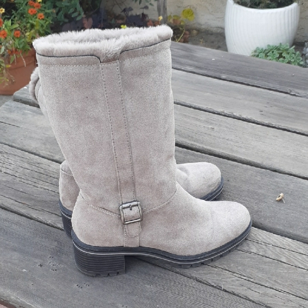 Women's Suede Mid-Calf Boots - Soft Gray